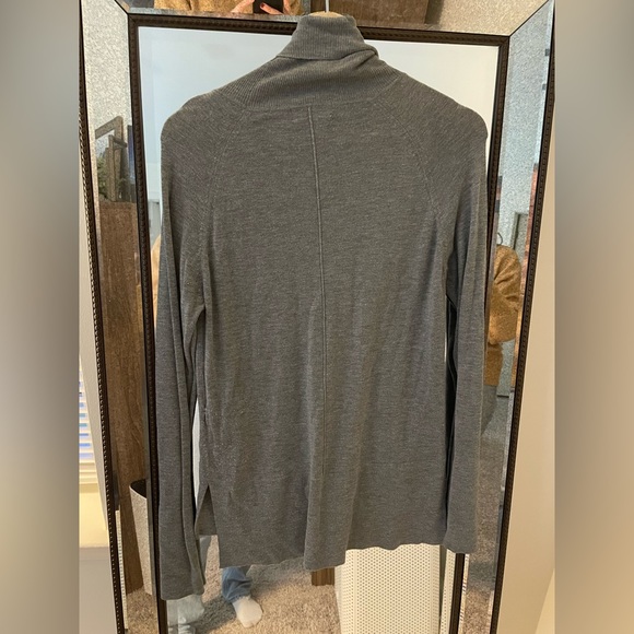 Zara knit turtleneck pullover - Picture 2 of 3